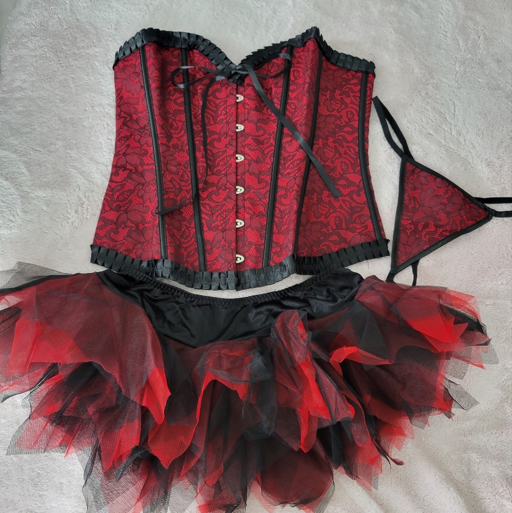 Elegant floral embroidered lace corset set with thong and puffy skirt